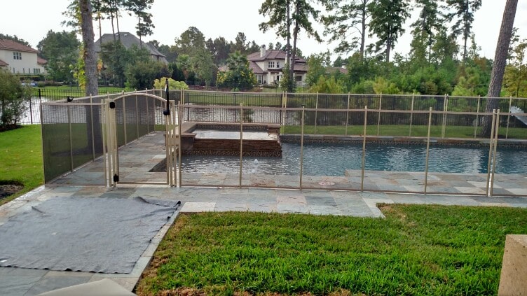 guidelines for pool fencing in houston texas