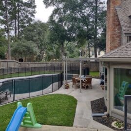 a really safe pool fence houston